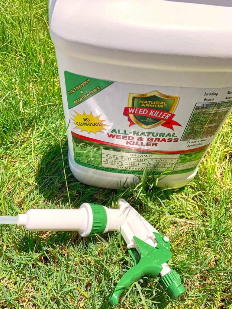 weed killer for lawns safe for pets